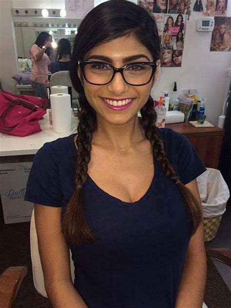 mia khalifa adult pics|Mia Khalifa Threesome Porn Pics & Naked Photos